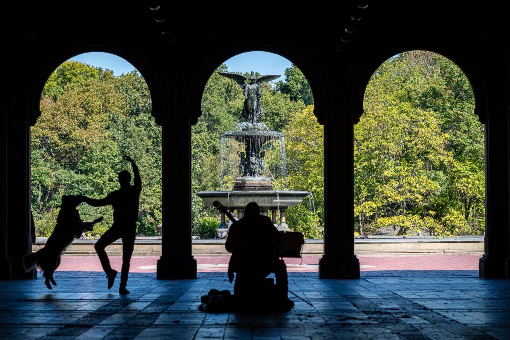 Spontaneous dancing at the Minton Tiles (Bethesda Arcade).
