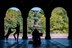 Spontaneous dancing at the Minton Tiles (Bethesda Arcade).